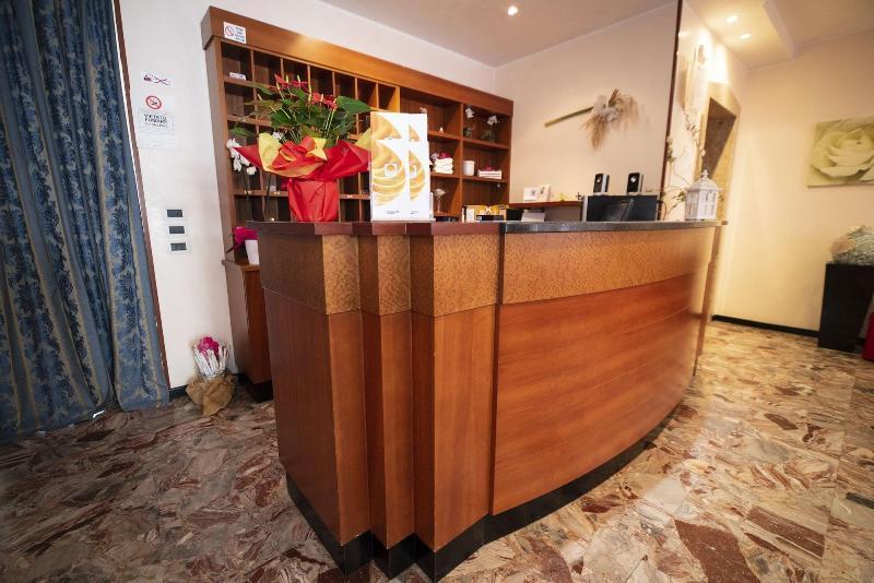 Nuova Flavia Hotel 3*